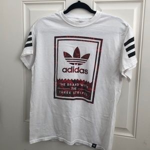 Men’s Adidas t-shirt